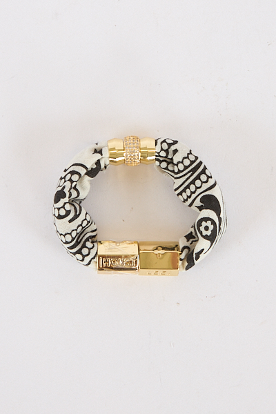 untitled catalog4444 untitled catalog4444 - e.Allen Boutique