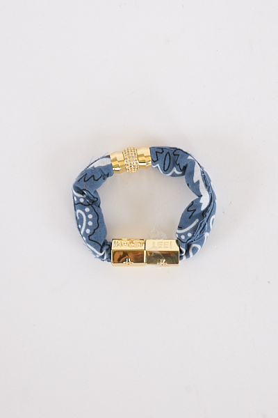 untitled catalog4446 untitled catalog4446 - e.Allen Boutique