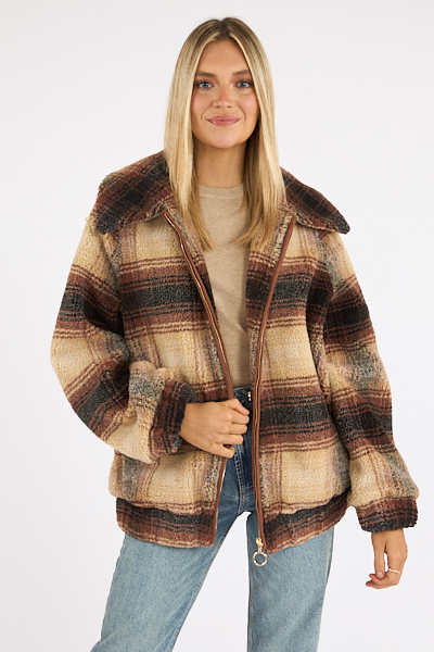 untitled catalog3200 - e.Allen Boutique