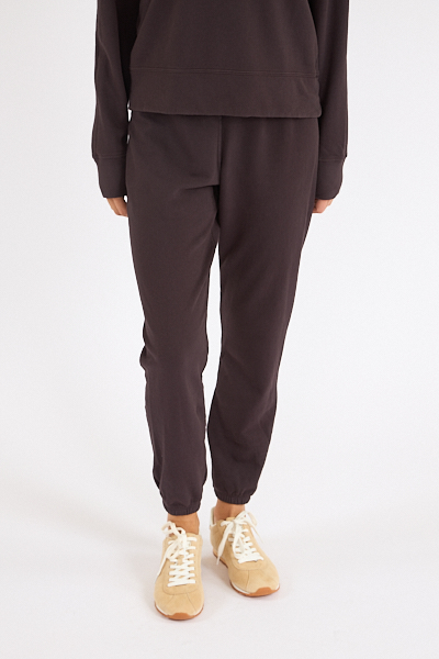 untitled catalog3379 - e.Allen Boutique