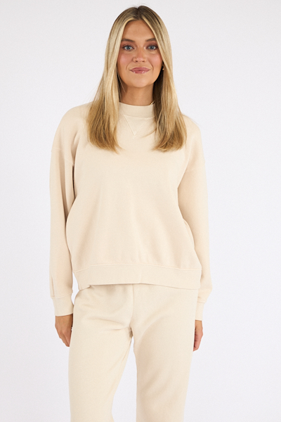 untitled catalog3372 - e.Allen Boutique