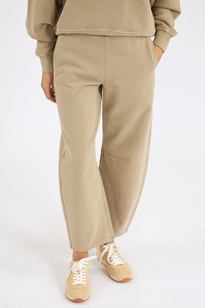 pro capture one 0292 - e.Allen Boutique