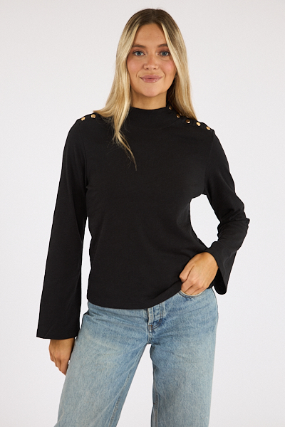 untitled catalog0744 - e.Allen Boutique