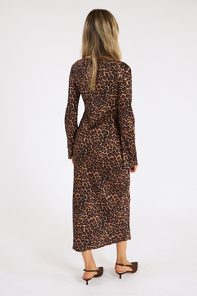 untitled catalog0757 untitled catalog0757 - e.Allen Boutique