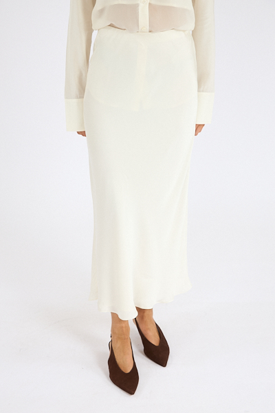 untitled catalog0760 - e.Allen Boutique