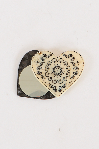 untitled catalog0276 untitled catalog0276 - e.Allen Boutique