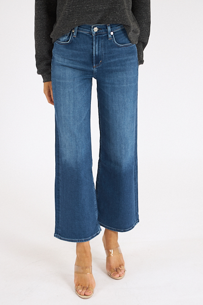 untitled catalog0172 - e.Allen Boutique