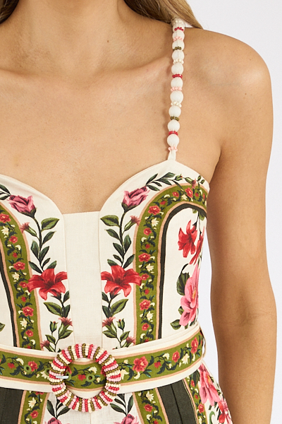 untitled catalog0096 - e.Allen Boutique