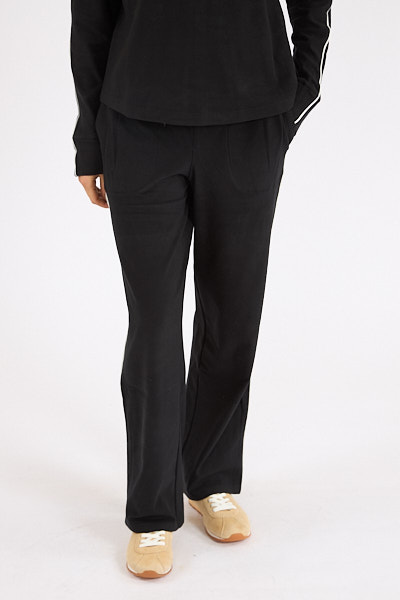 pro capture one 0082 - e.Allen Boutique