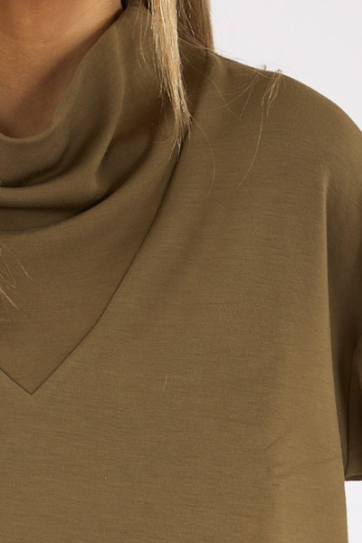 pro capture one 0057 - e.Allen Boutique