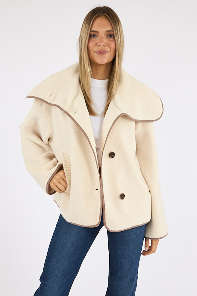 pro capture one 0122 - e.Allen Boutique