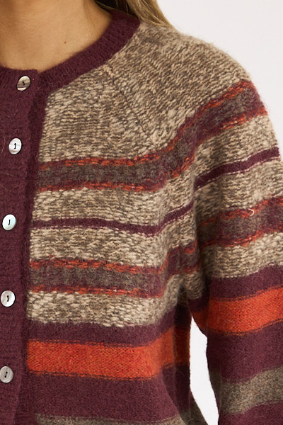 pro capture one 0097 - e.Allen Boutique