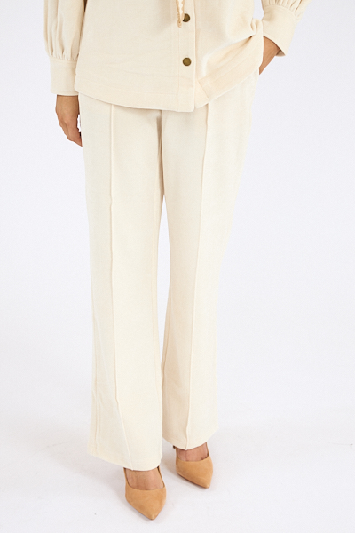 untitled session0320 - e.Allen Boutique