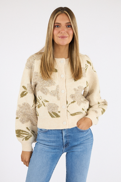 untitled catalog0396 - e.Allen Boutique