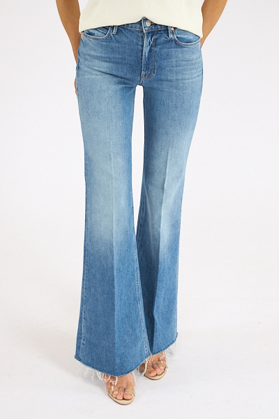 untitled session0758 - e.Allen Boutique