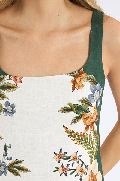 untitled catalog0358 - e.Allen Boutique