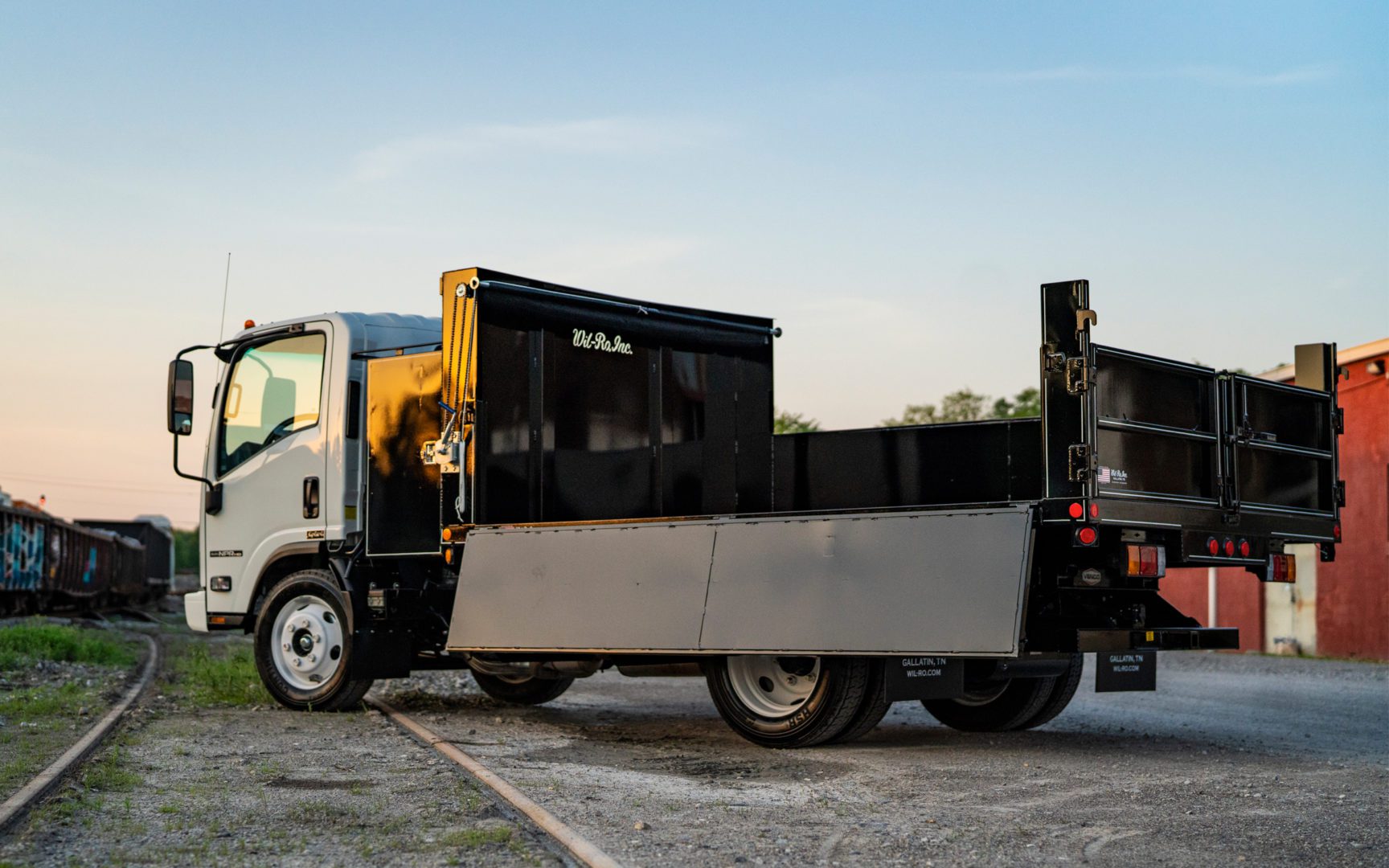 Landscape Dump Truck | Wil-Ro Truck Bodies